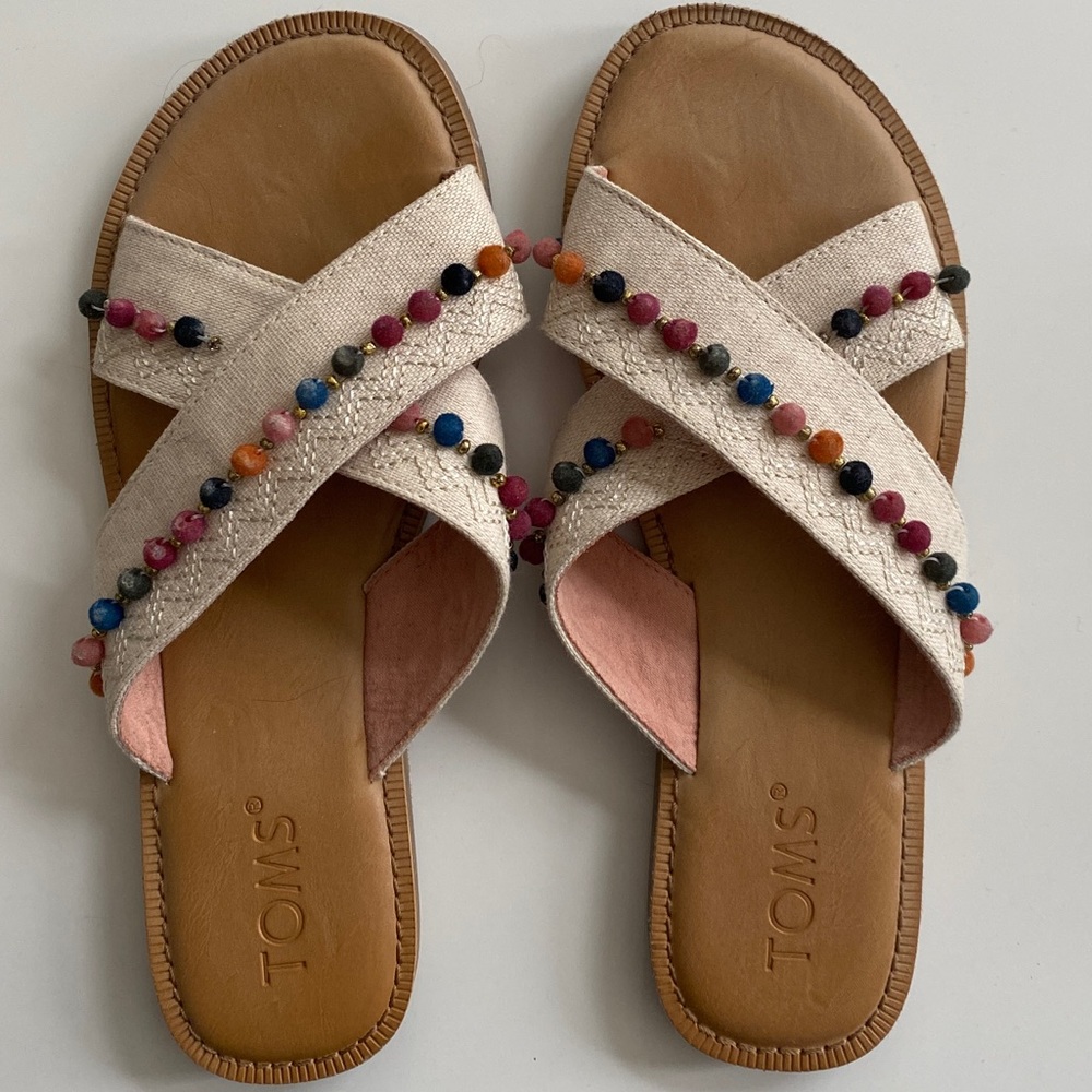 Toms Pom Pom Sandals